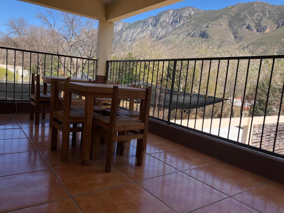 Oyo Hotel Cuatro Reales Galeana Exteriör bild
